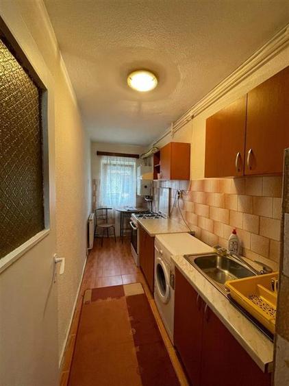 Garsonieră decomandată în Ștrand