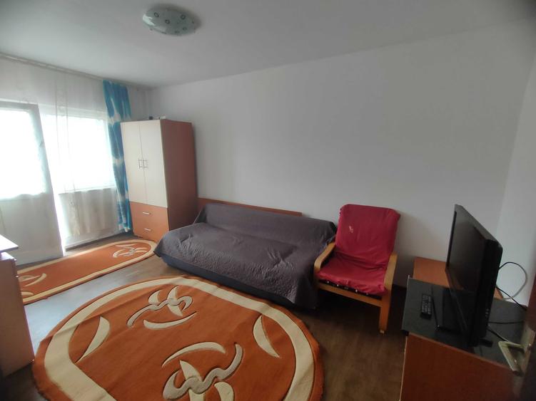 Garsonieră în Micălaca