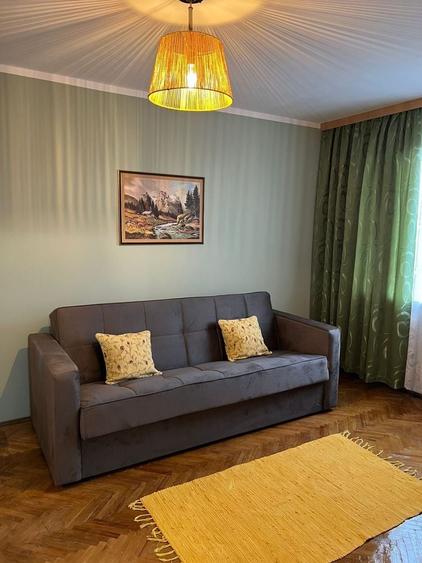 Apartament cu 2 camere decomandat în Independenței