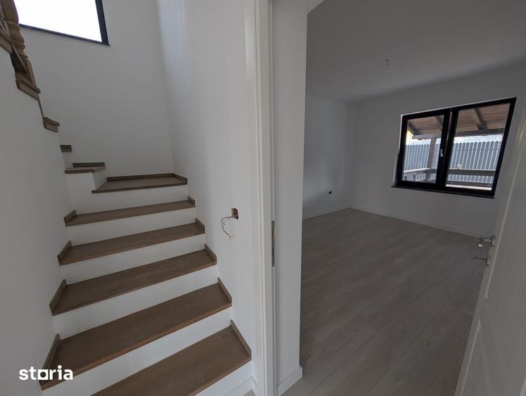 Casă cu 4 camere cu Teren 530 Mp în Central