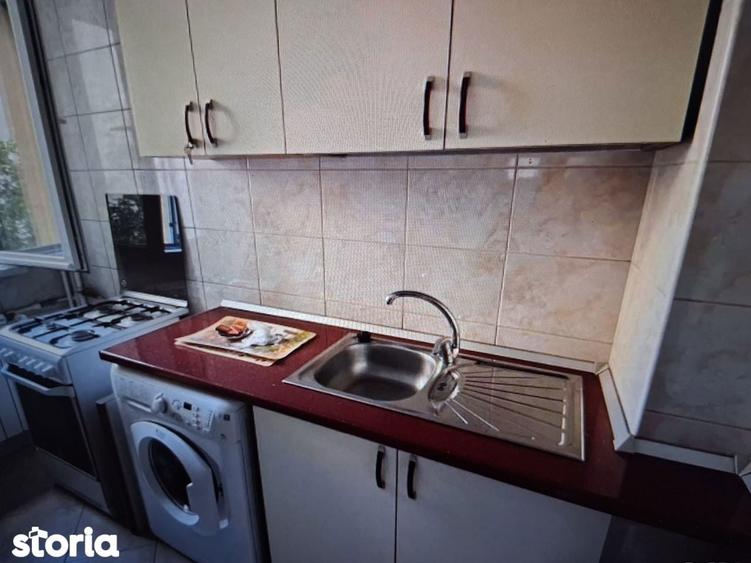 Apartament cu 2 camere decomandat în Colentina