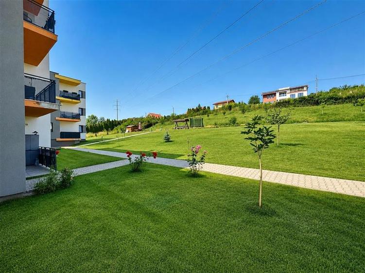 Apartament cu 3 camere decomandat, mobilat în Unirii
