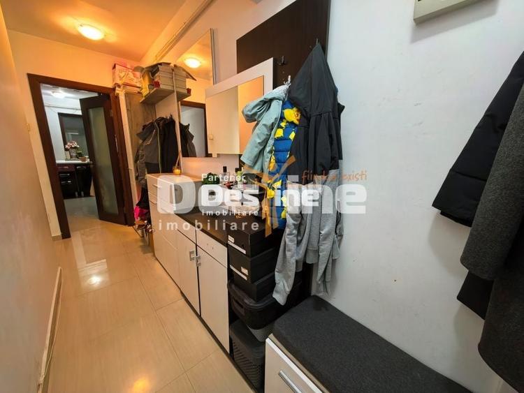 Apartament cu 2 camere decomandat, mobilat în Tătărași