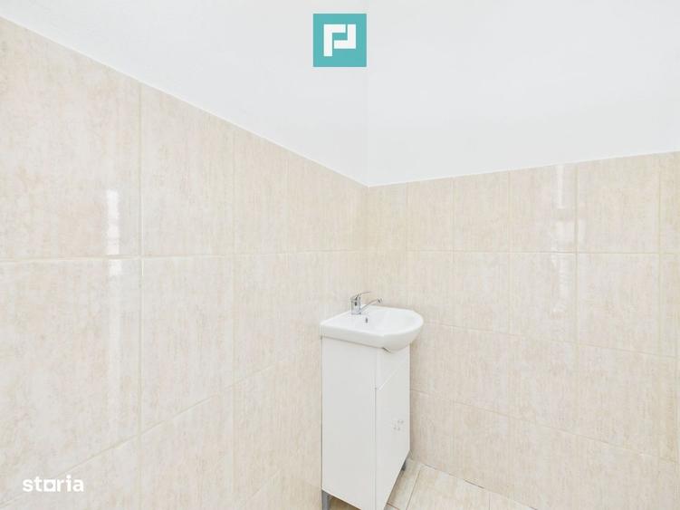 Spațiu comercial, de 30 mp, în Intim