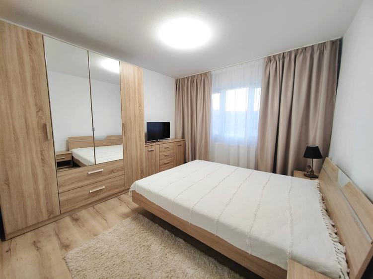Apartament cu 3 camere decomandat în Central