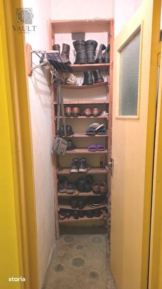 Apartament cu 3 camere decomandat, mobilat în Mazepa 1