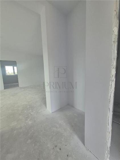 Duplex cu 3 camere cu Teren 334 Mp în Moșnița Nouă