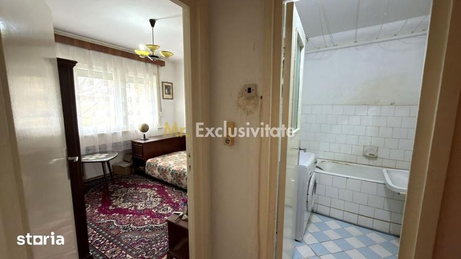 Apartament cu 3 camere semidecomandat, mobilat în Central