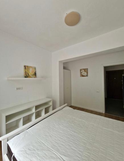 Apartament cu 2 camere semidecomandat în Păcii