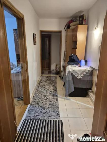 Apartament cu 3 camere decomandat în George Enescu