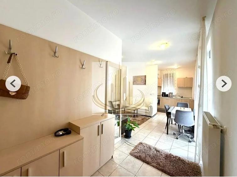 Apartament cu 3 camere semidecomandat în Dumbrăvița