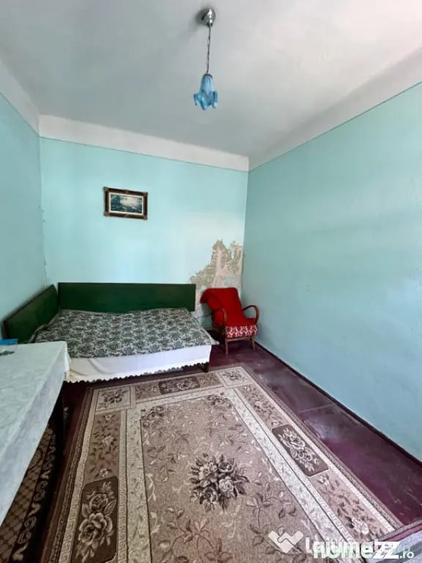 Casă cu 3 camere cu Teren 165 Mp în Tomis I