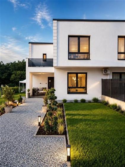 Duplex cu 4 camere cu Teren 198 Mp în Livezeni