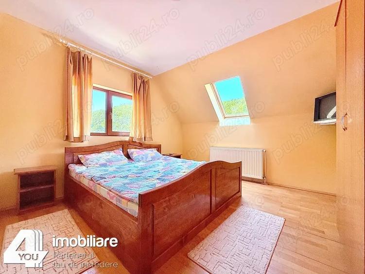 Casă cu 6 camere cu Teren 1180 Mp în Moneasa