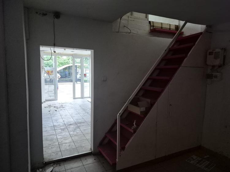 Spațiu comercial, de 73 mp, în Decebal