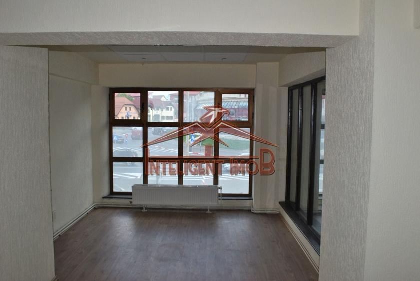 Spațiu comercial, de 23 mp, în Turnișor