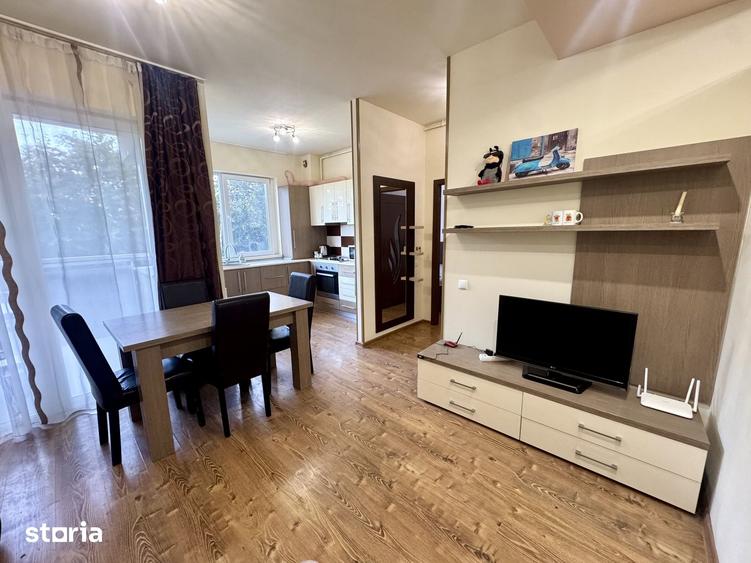 Apartament cu 3 camere decomandat în UTA