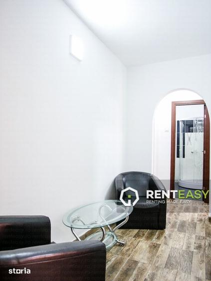 Apartament cu 3 camere decomandat în Piața Unirii