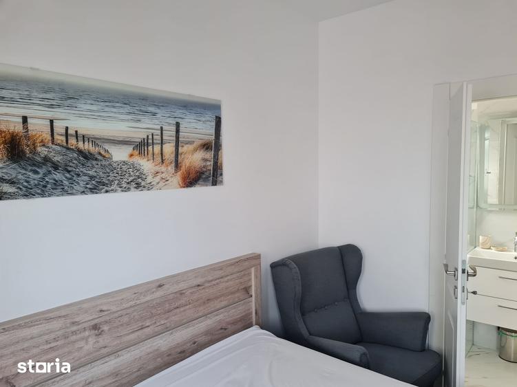 Casă cu 6 camere cu Teren 382 Mp în Central