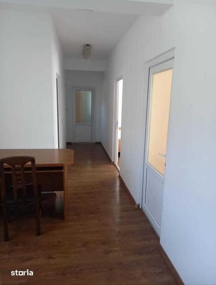 Casă cu 4 camere cu Teren 500 Mp în Uriu