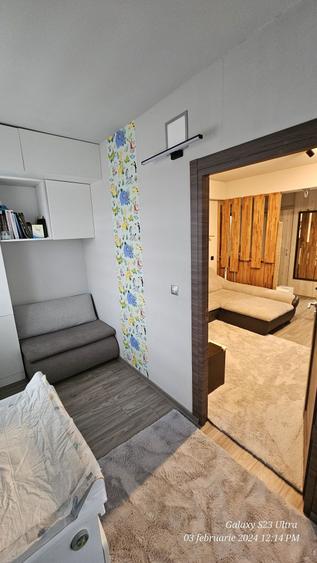 Apartament cu 2 camere semidecomandat în Borhanci