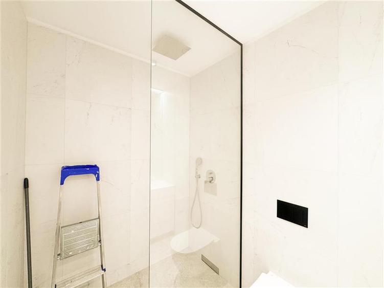 Apartament cu 2 camere semidecomandat, mobilat în Herăstrău