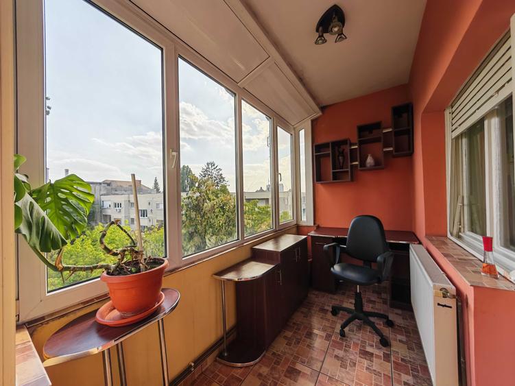 Zona Isho, 3 camere decomandat, luminos si spatios 80 mp - 2