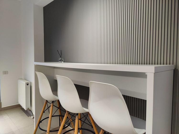Apartament cu 2 camere decomandat în Est