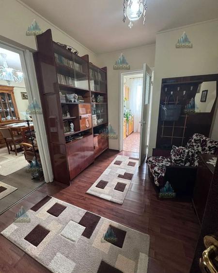 Apartament 2 camere de vânzare – Strada Episcopiei - 8