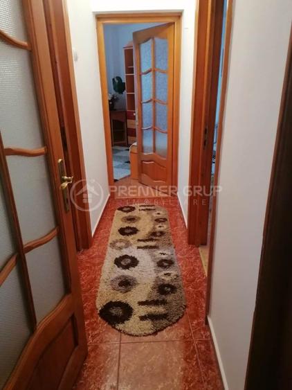 Apartament cu 4 camere decomandat în Cug