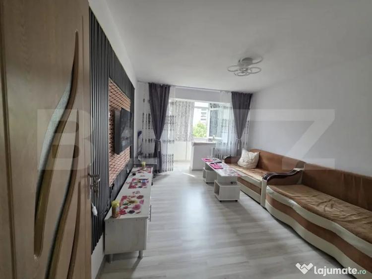 Apartament cu 2 camere decomandat în Vest
