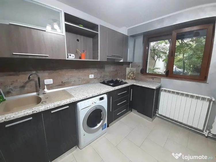 De inchiriat apartament cu o camera Micro 21 Galati, part... - 7
