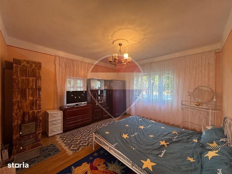 Casa cu 1439 mp teren Semlac la 37 km de Arad ( 2 cai de acces) - 8