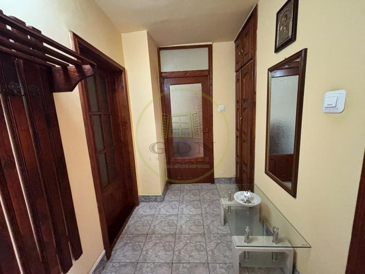 Apartament cu 3 camere decomandat, mobilat în George Enescu
