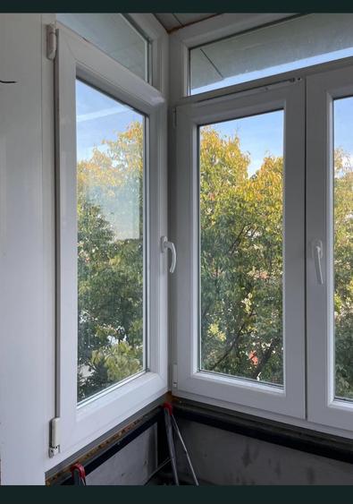 Apartament cu 3 camere semidecomandat în Rahova