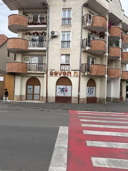 Spațiu comercial, de 69 mp, în Ultracentral