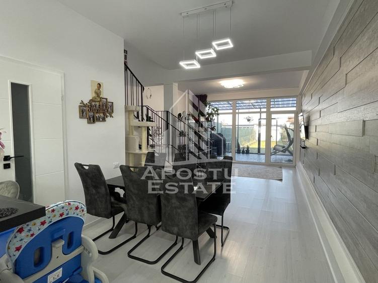 Casă individuală cu 3 camere cu Canalizare în Săcălaz