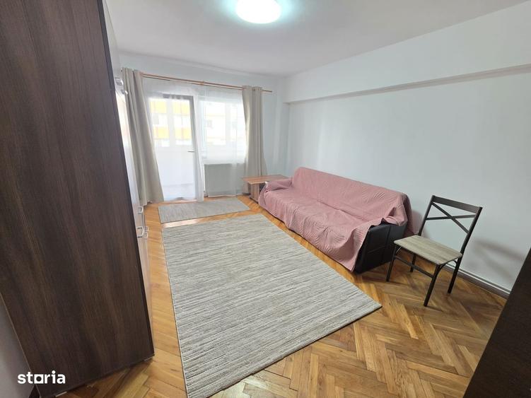 Apartament cu 2 camere decomandat în Centrul Civic