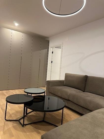 Apartament cu 2 camere decomandat, mobilat în Brâncoveanu