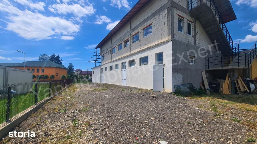 Spațiu comercial, de 260 mp, în Mușătești