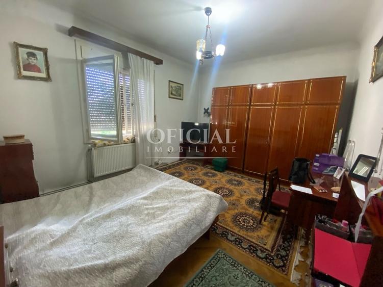 Casă individuală cu 3 camere cu Canalizare în Dâmbul Rotund