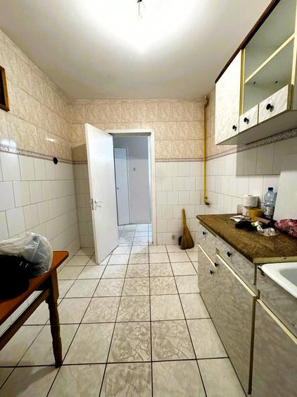 Apartament cu 2 camere semidecomandat în Tătărași