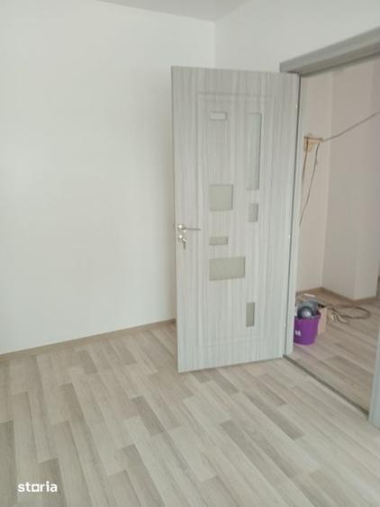 2 CAM MIRCEA CEL BATRAN DECOMANDAT, INTERMEDIAR - 5