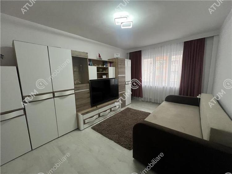 Apartament renovat cu 3 camere si pivnita zona Vasile Aaron Sibiu - 1