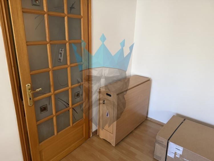 Apartament cu 2 camere semidecomandat, mobilat în Brâncoveanu