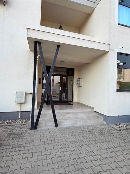 Apartament cu 2 camere decomandat, mobilat în Giroc