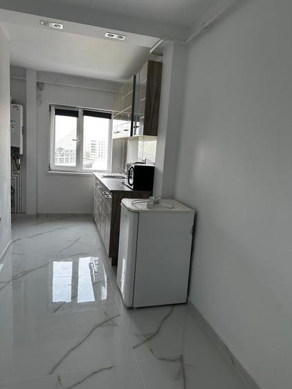 Apartament cu 2 camere decomandat în Exterior Vest