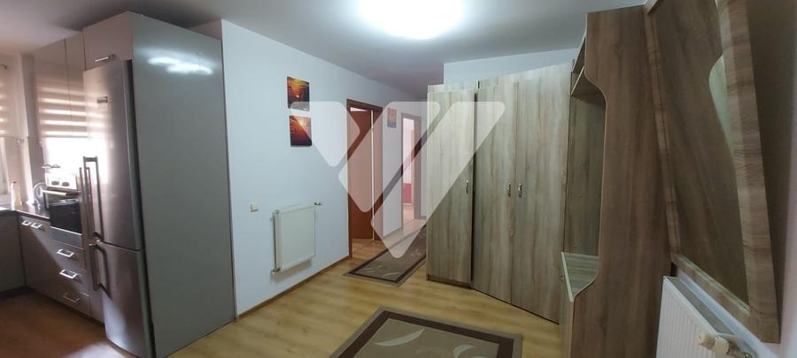 Apartament spatios 3 camere,74 mp, etaj 2, zona Hipodrom, Sibiu - 1
