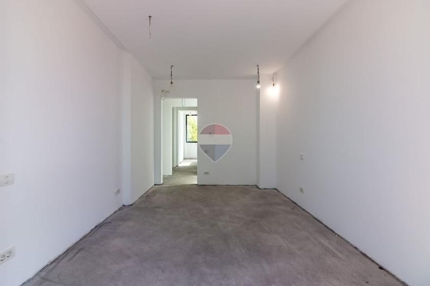 Casă individuală cu 5 camere cu Teren 450 Mp în Brănești