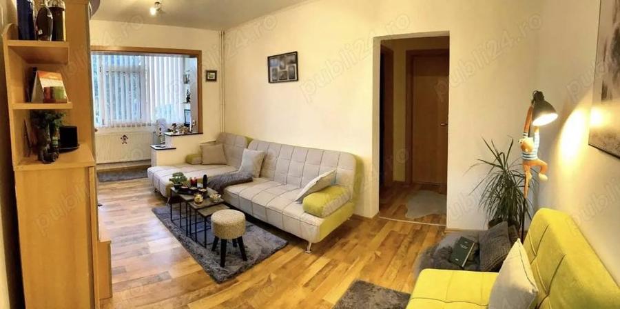 Apartament cu 2 camere semidecomandat în Aurel Vlaicu